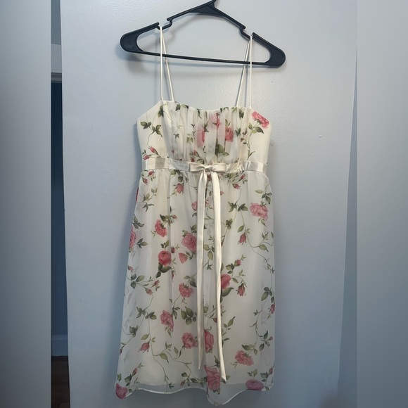 Jessica McClintock Dresses & Skirts - Jessica McClintock Satin Cream Dress